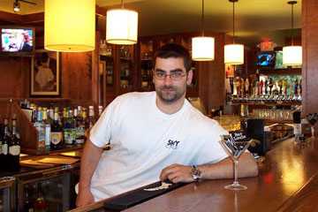 Lear behind an actual bar the Bartenders&nbsp;Professional Training Institute of Syracuse, New York!